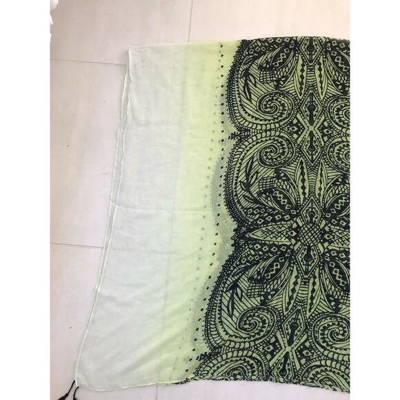 Lane Bryant Ombre Print Rectangular Scarf - Picture 6 of 9